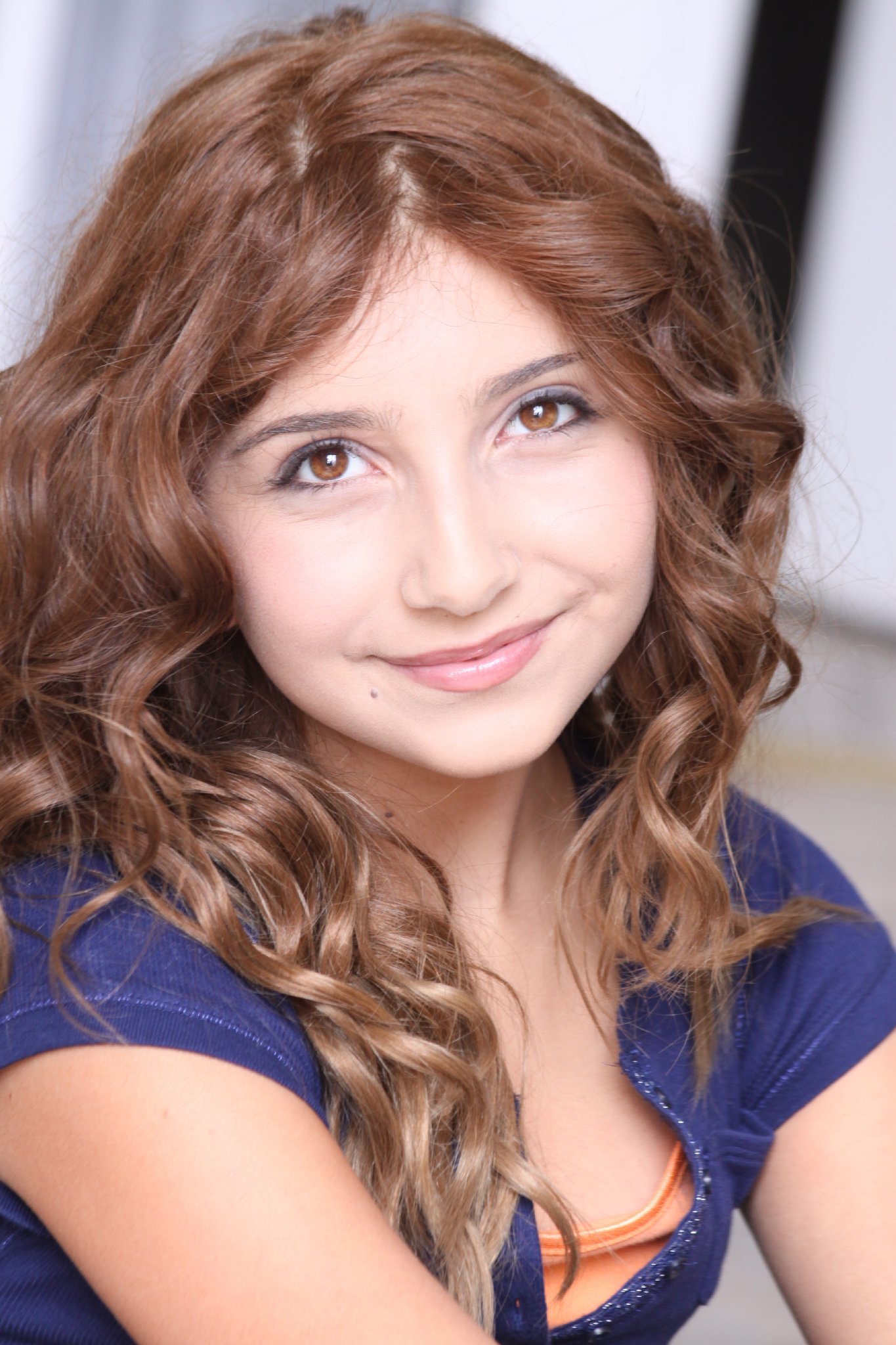 Фото - Jennessa Rose: 1365x2048 / 369 Кб