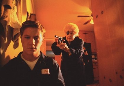 Фото - Росс Томас: 420x292 / 20 Кб