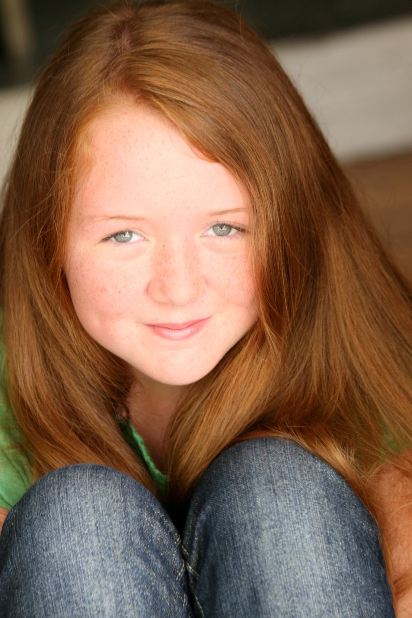 Фото - Erica Jones: 1365x2048 / 356 Кб