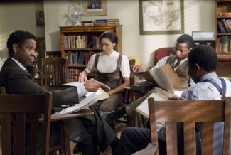 Фото - Нэйт Паркер: 325x218 / 20 Кб