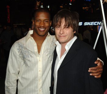 Фото - Нэйт Паркер: 351x308 / 21 Кб