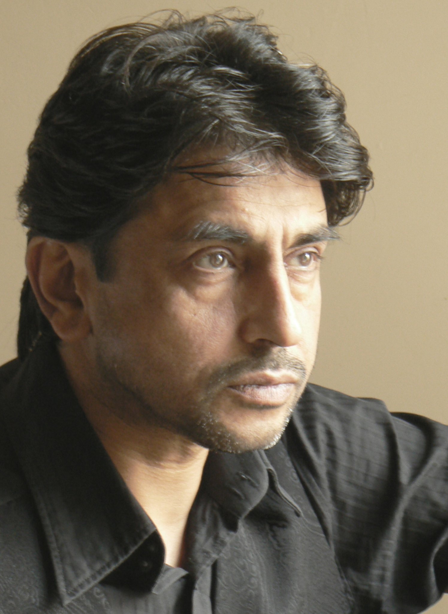 Фото - Javed Khan: 1495x2048 / 288 Кб