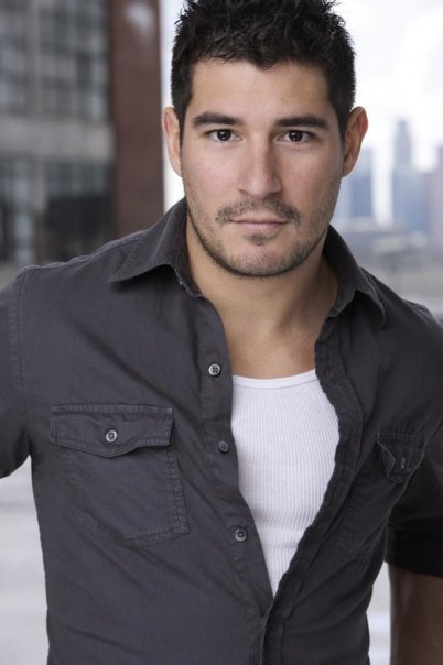 Фото - Derek Alvarado: 402x604 / 33 Кб