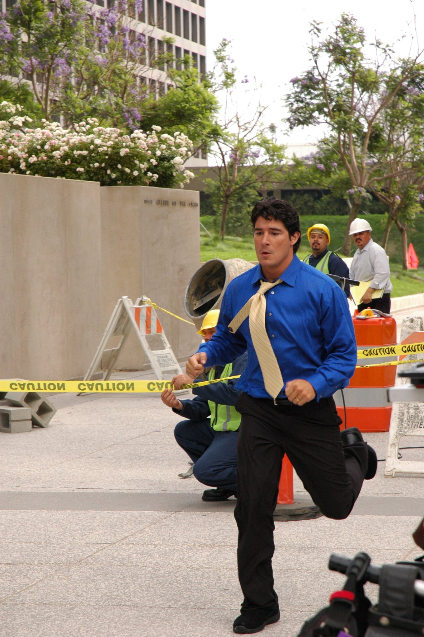 Фото - Derek Alvarado: 1362x2048 / 490 Кб