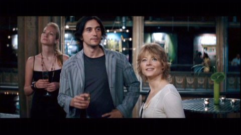 Фото - Ivo Velon: 480x270 / 24 Кб