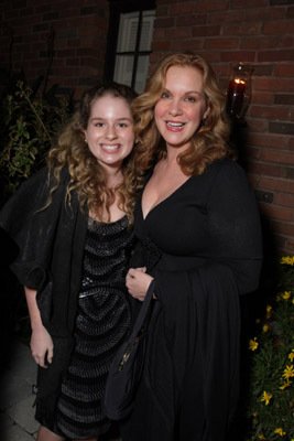 Фото - Элли Грант: 267x400 / 20 Кб