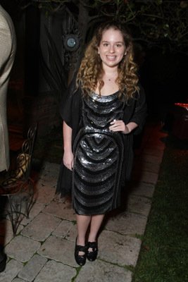 Фото - Элли Грант: 267x400 / 23 Кб