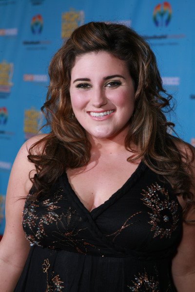 Фото - KayCee Stroh: 400x600 / 47 Кб