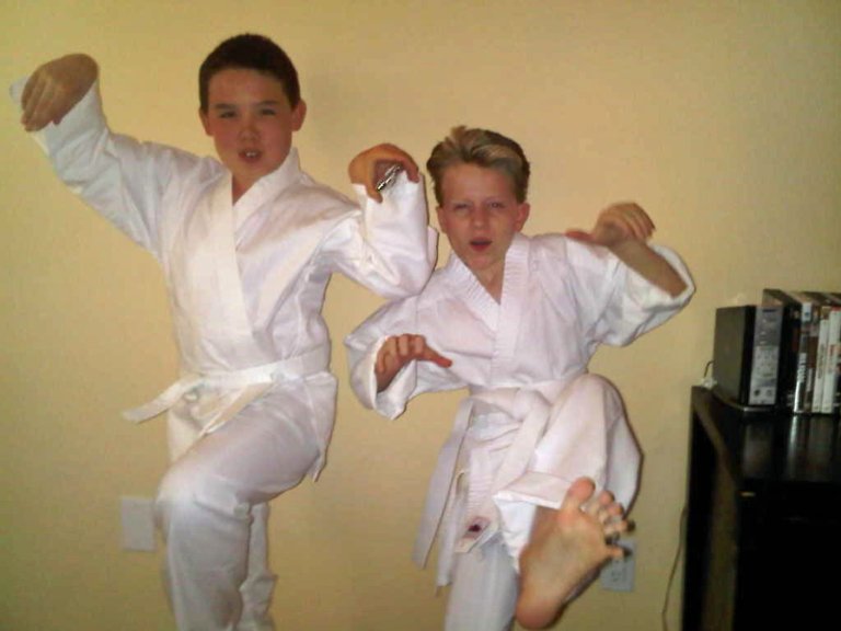 Фото - Хантер Джеймс Маккивер: 768x576 / 50 Кб