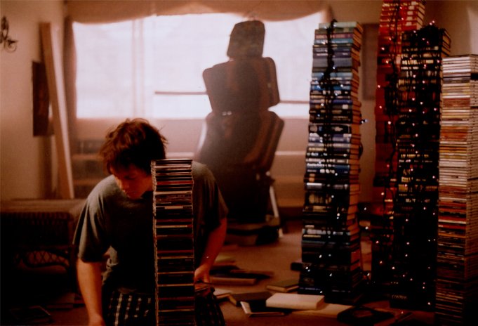 Фото - Brian Edward Roach: 681x464 / 57 Кб