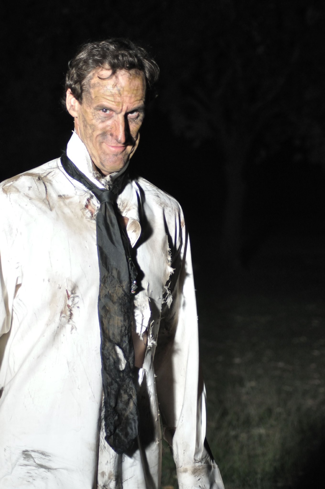 Фото - Dennis Mattai: 1360x2048 / 267 Кб