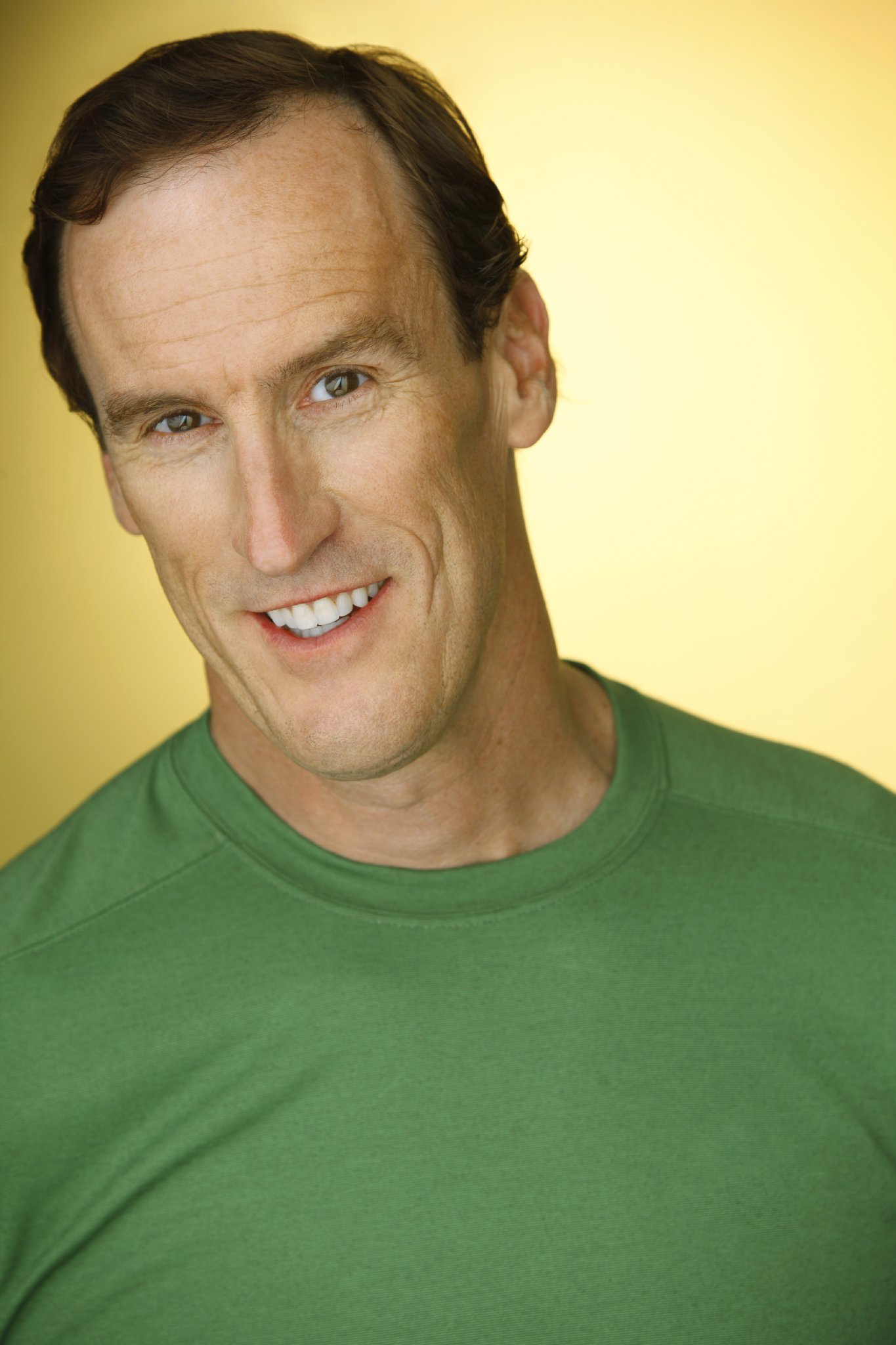 Фото - Dennis Mattai: 1365x2048 / 236 Кб