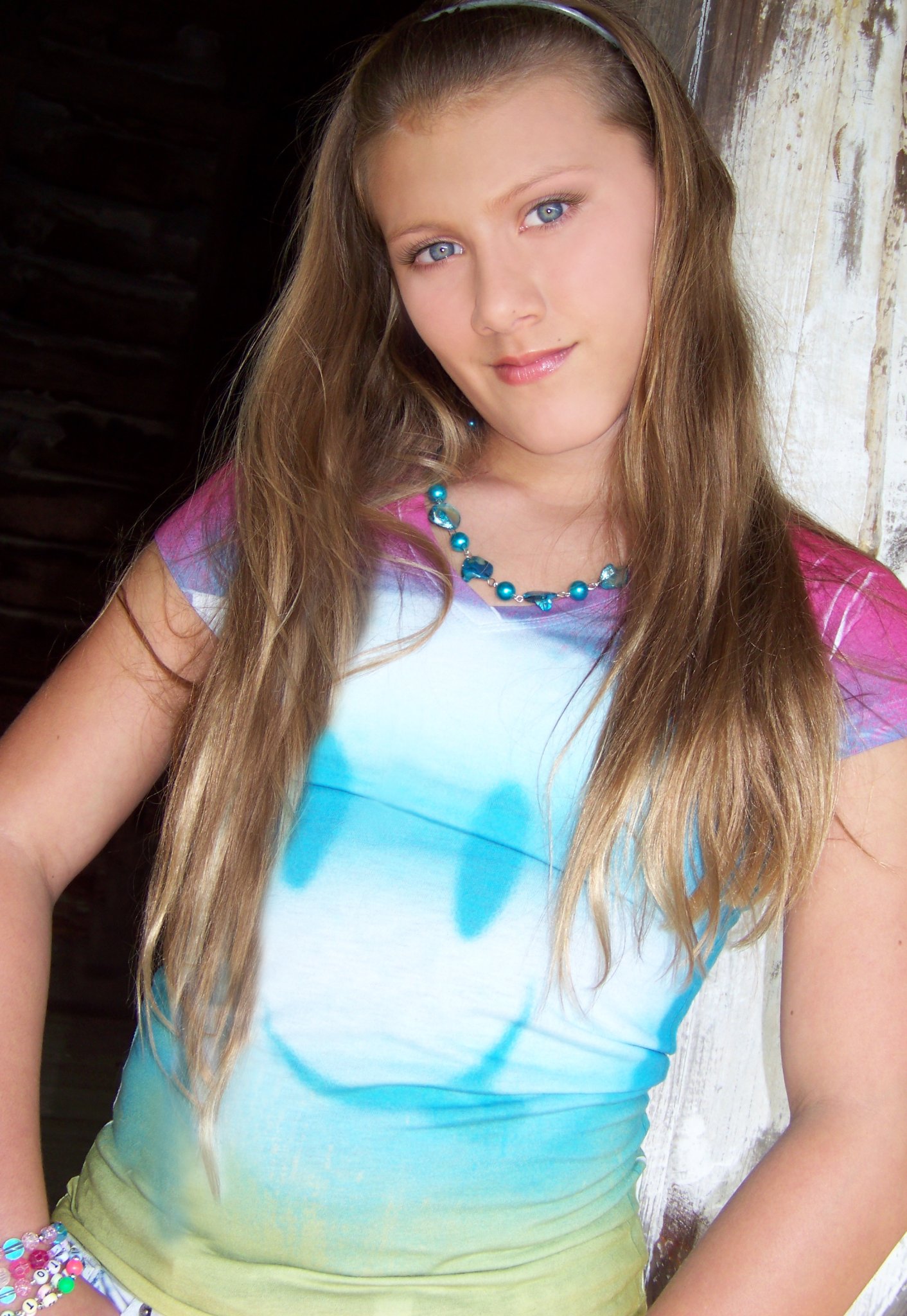 Фото - Тара Николь Азарян: 1412x2048 / 438 Кб