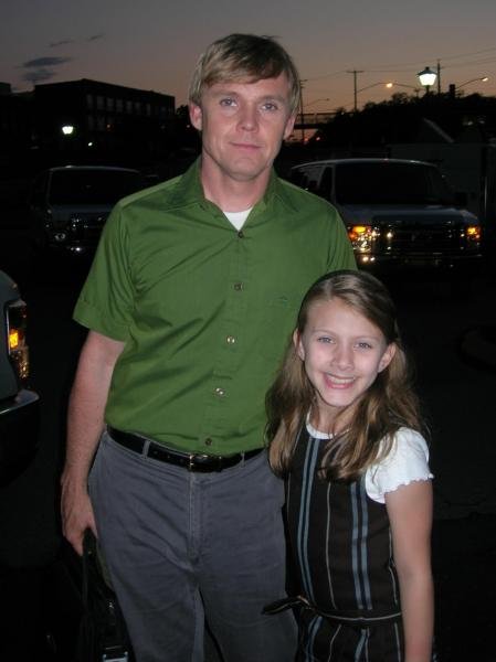 Фото - Тара Николь Азарян: 449x600 / 35 Кб