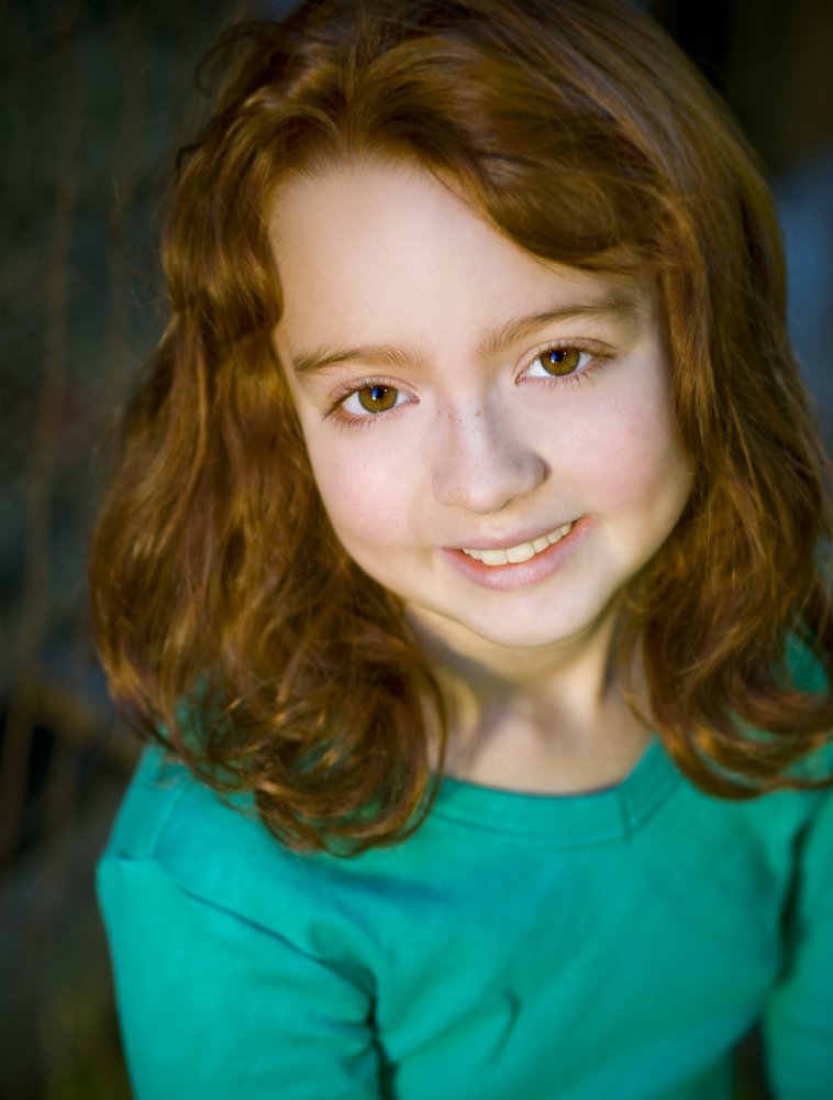 Фото - Piper Mackenzie Harris: 758x1000 / 80 Кб