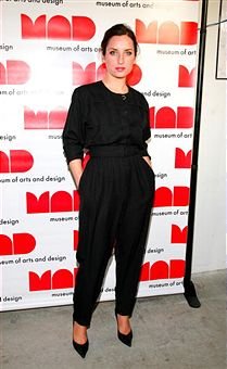 Фото - Зои Листер Джонс: 209x340 / 21 Кб