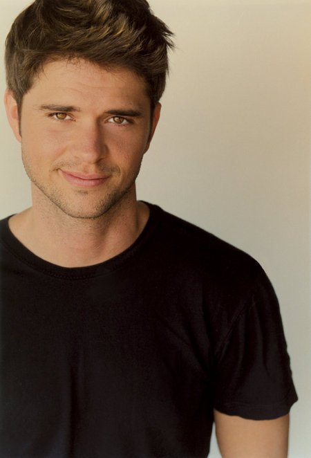 Фото - Wes McGee: 450x662 / 33 Кб