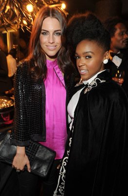 Фото - Джессика Лаундс: 263x400 / 25 Кб