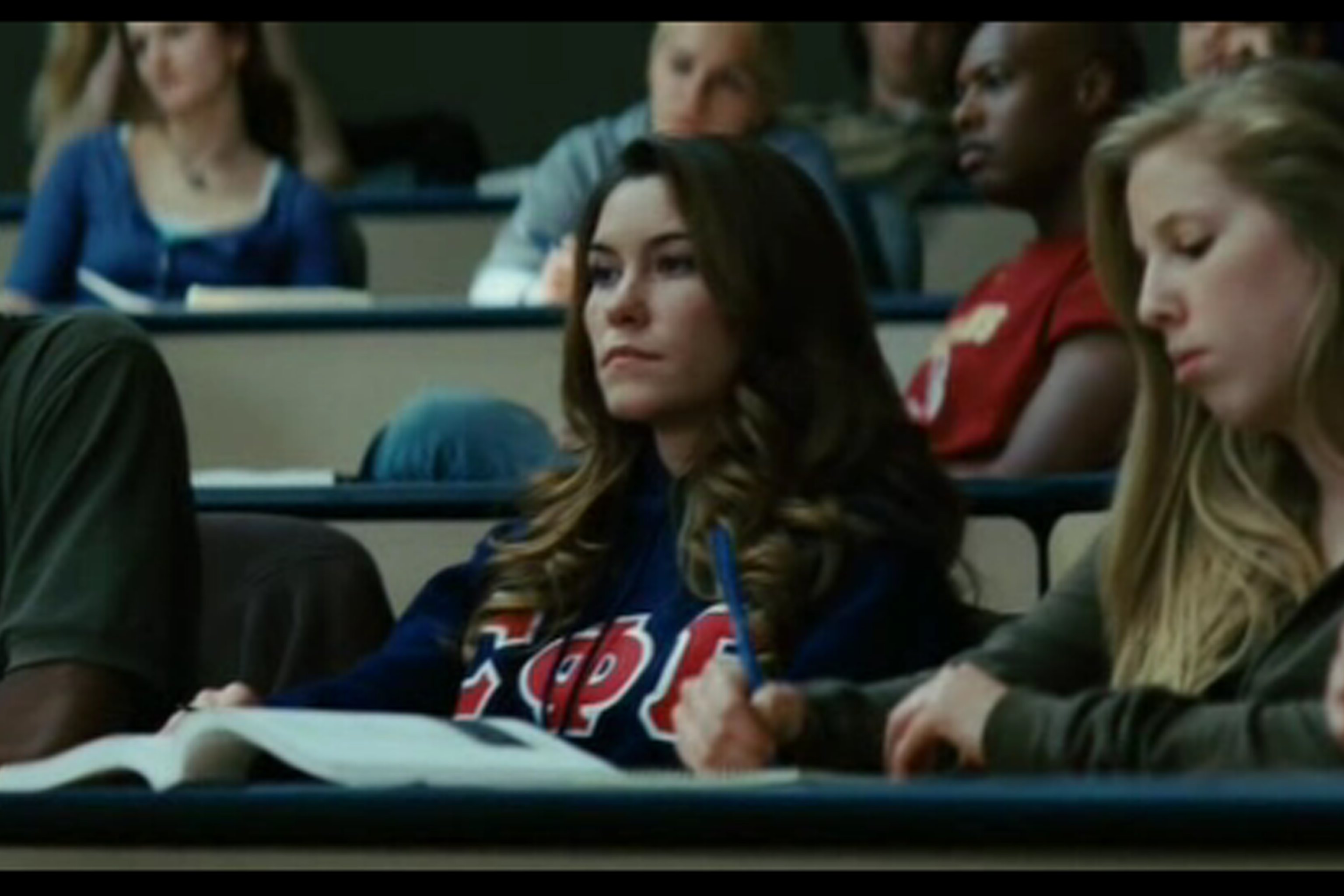 Фото - Elise Jackson: 3072x2048 / 335 Кб