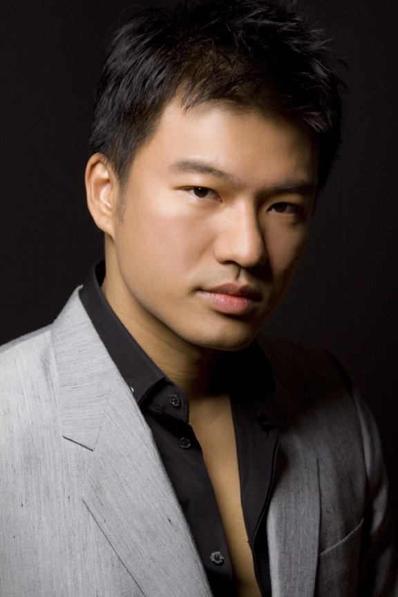 Фото - Joey Chanlin: 576x864 / 63 Кб