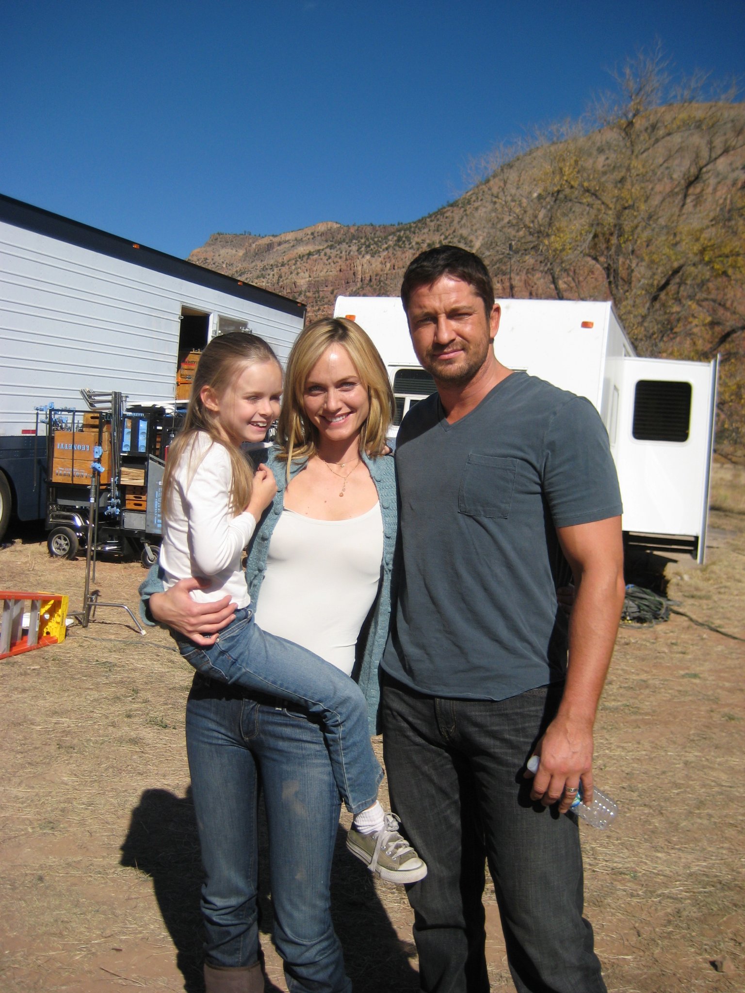 Фото - Brighid Fleming: 1536x2048 / 497 Кб