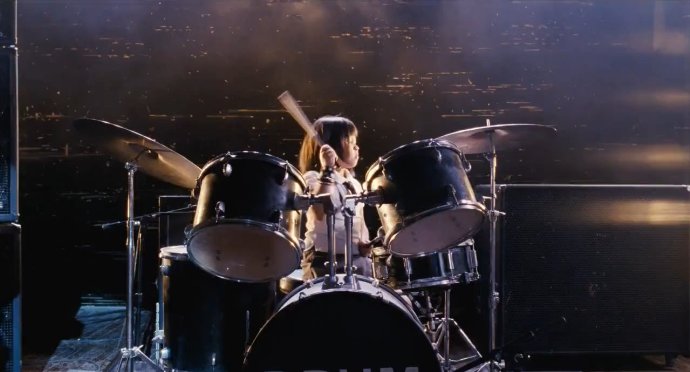 Фото - Эбигейл Чу: 690x372 / 43 Кб