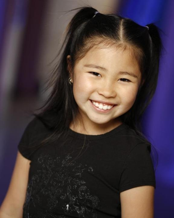 Фото - Эбигейл Чу: 576x720 / 41 Кб