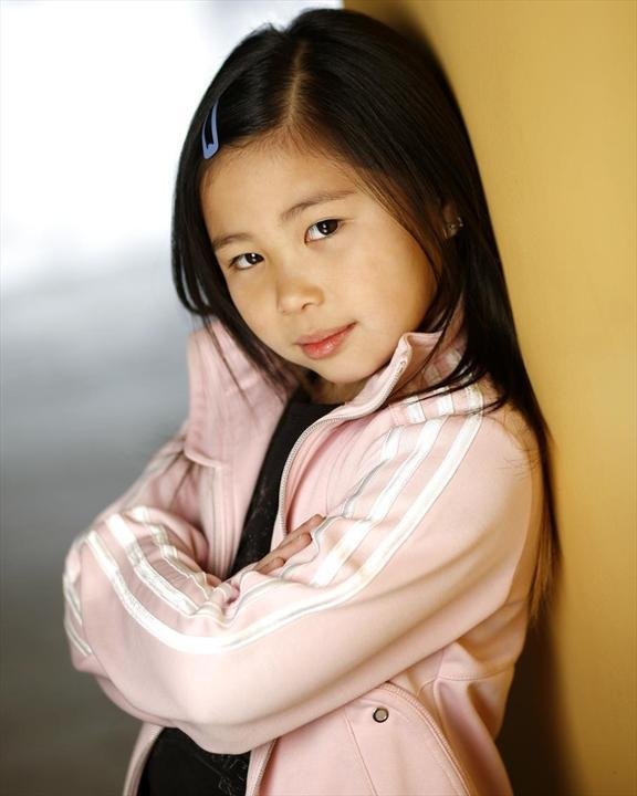 Фото - Эбигейл Чу: 576x720 / 51 Кб