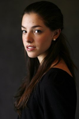 Фото - Оливия Тирлби: 267x400 / 12 Кб