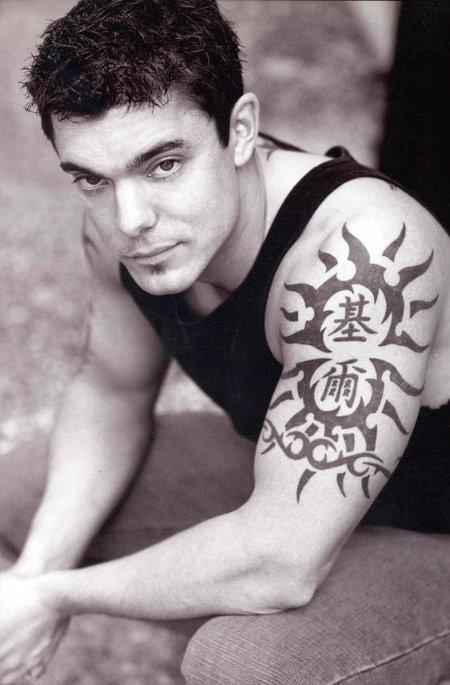 Фото - Martin Trudel: 450x685 / 58 Кб