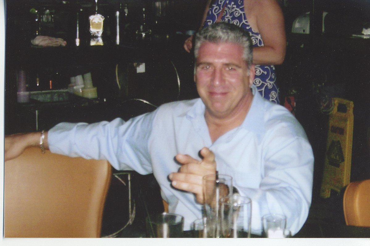 Фото - Raymond Alongi: 1200x800 / 120 Кб