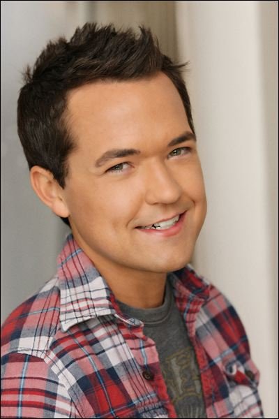 Фото - Lafe Jordan: 400x600 / 40 Кб