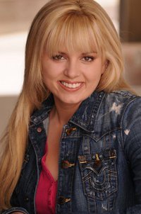 Фото - Savannah Ostler: 200x302 / 15 Кб