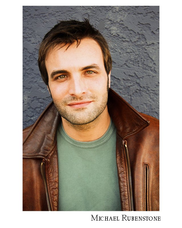 Фото - Майкл Рубенстоун: 640x800 / 92 Кб