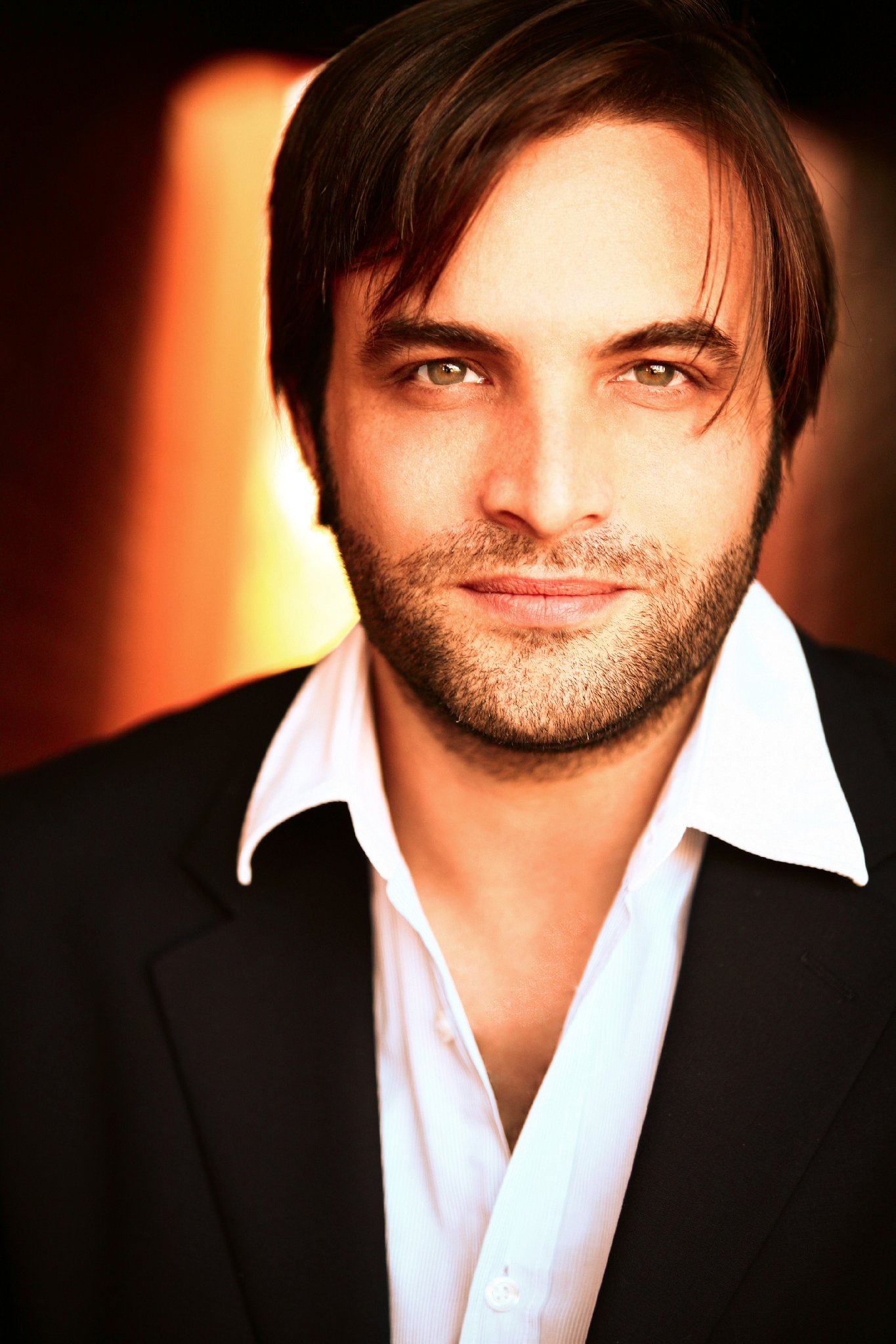 Фото - Майкл Рубенстоун: 1365x2048 / 298 Кб