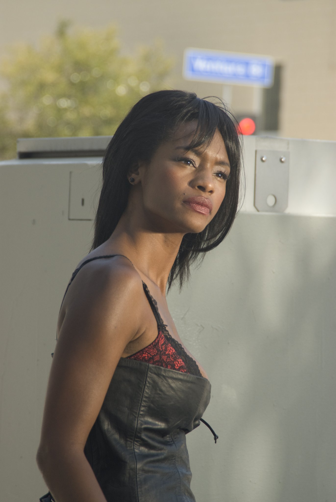 Фото - Суфе Брэдшоу: 1371x2048 / 201 Кб