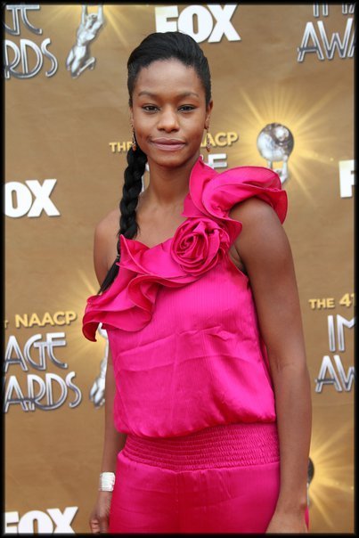 Фото - Суфе Брэдшоу: 403x604 / 48 Кб