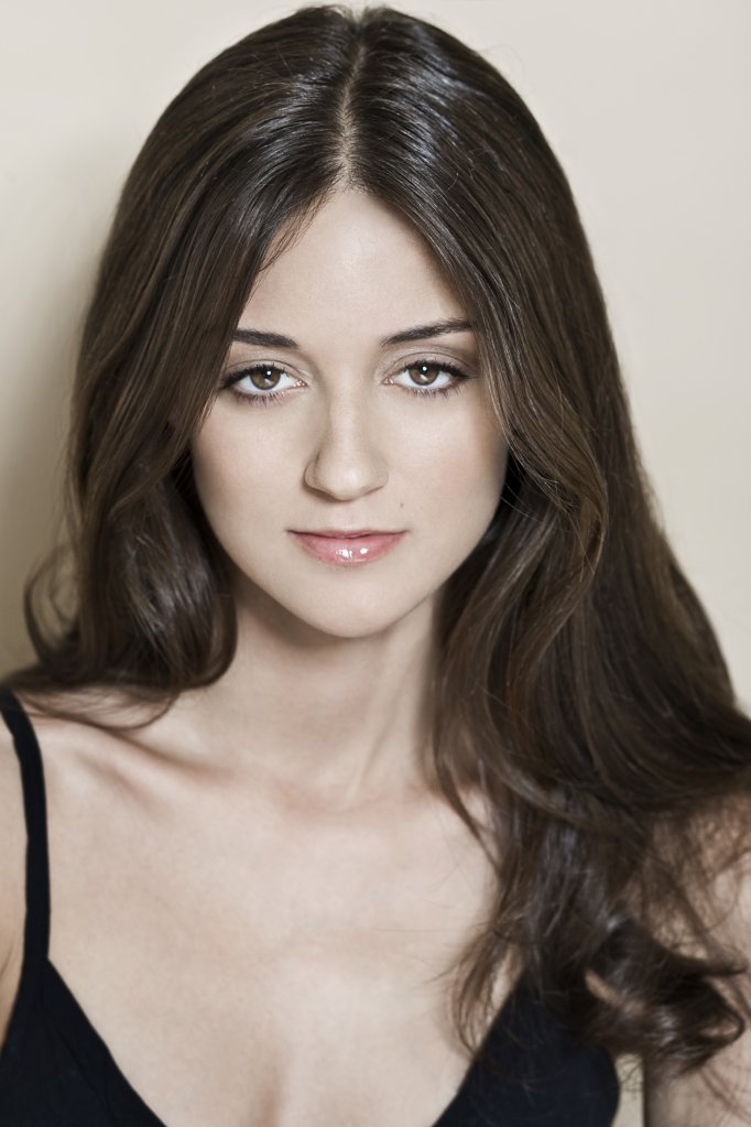 Фото - Caroline D'Amore: 682x1023 / 82 Кб