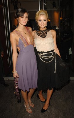 Фото - Caroline D'Amore: 252x400 / 23 Кб