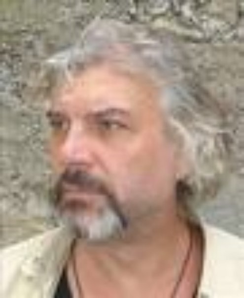 Фото - Stephen Armourae: 495x605 / 30 Кб