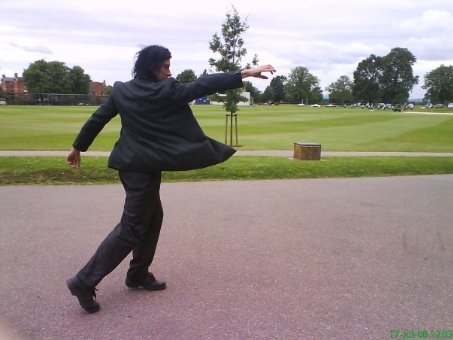 Фото - Stephen Armourae: 453x340 / 30 Кб