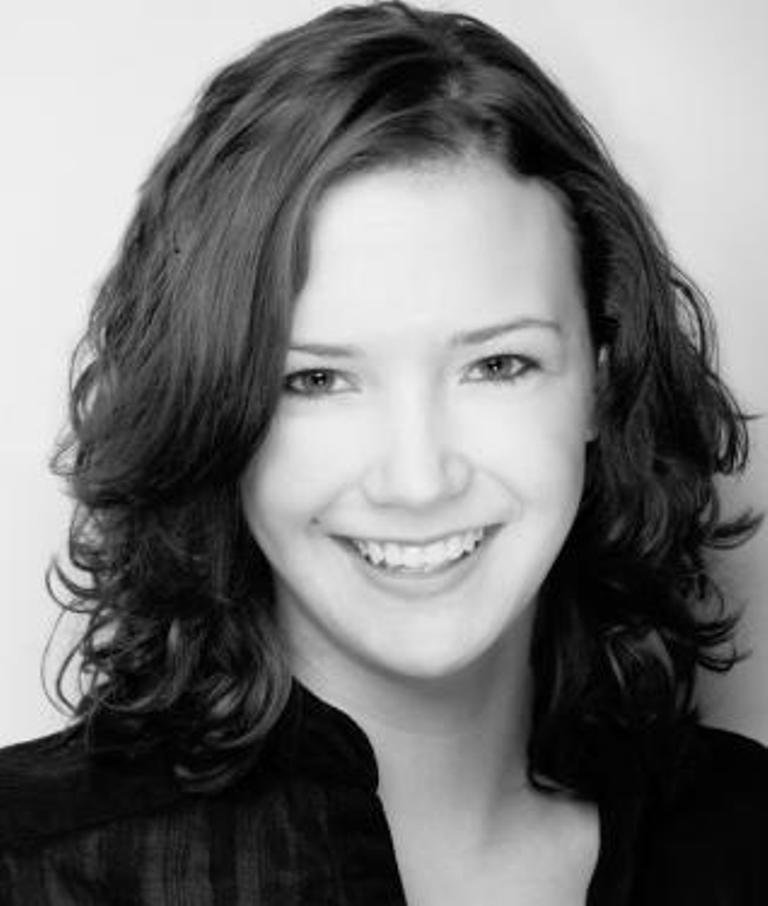 Фото - Stephen Armourae: 768x906 / 63 Кб