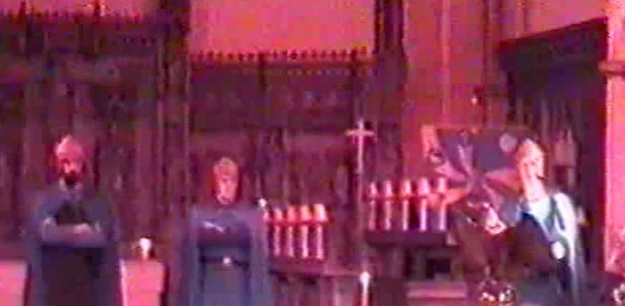 Фото - Stephen Armourae: 882x432 / 54 Кб