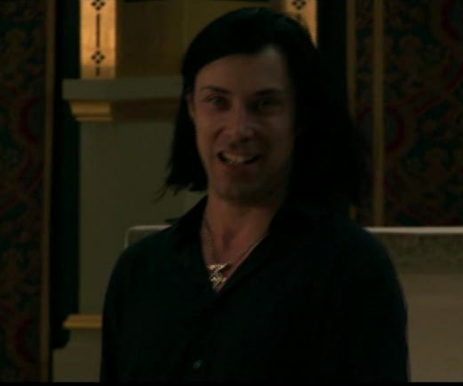 Фото - Stephen Armourae: 1536x1280 / 86 Кб