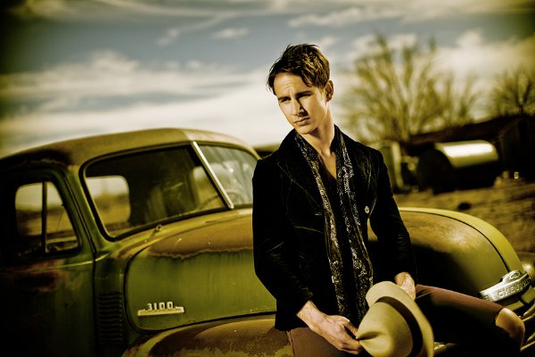 Фото - Келли Блац: 600x400 / 47 Кб