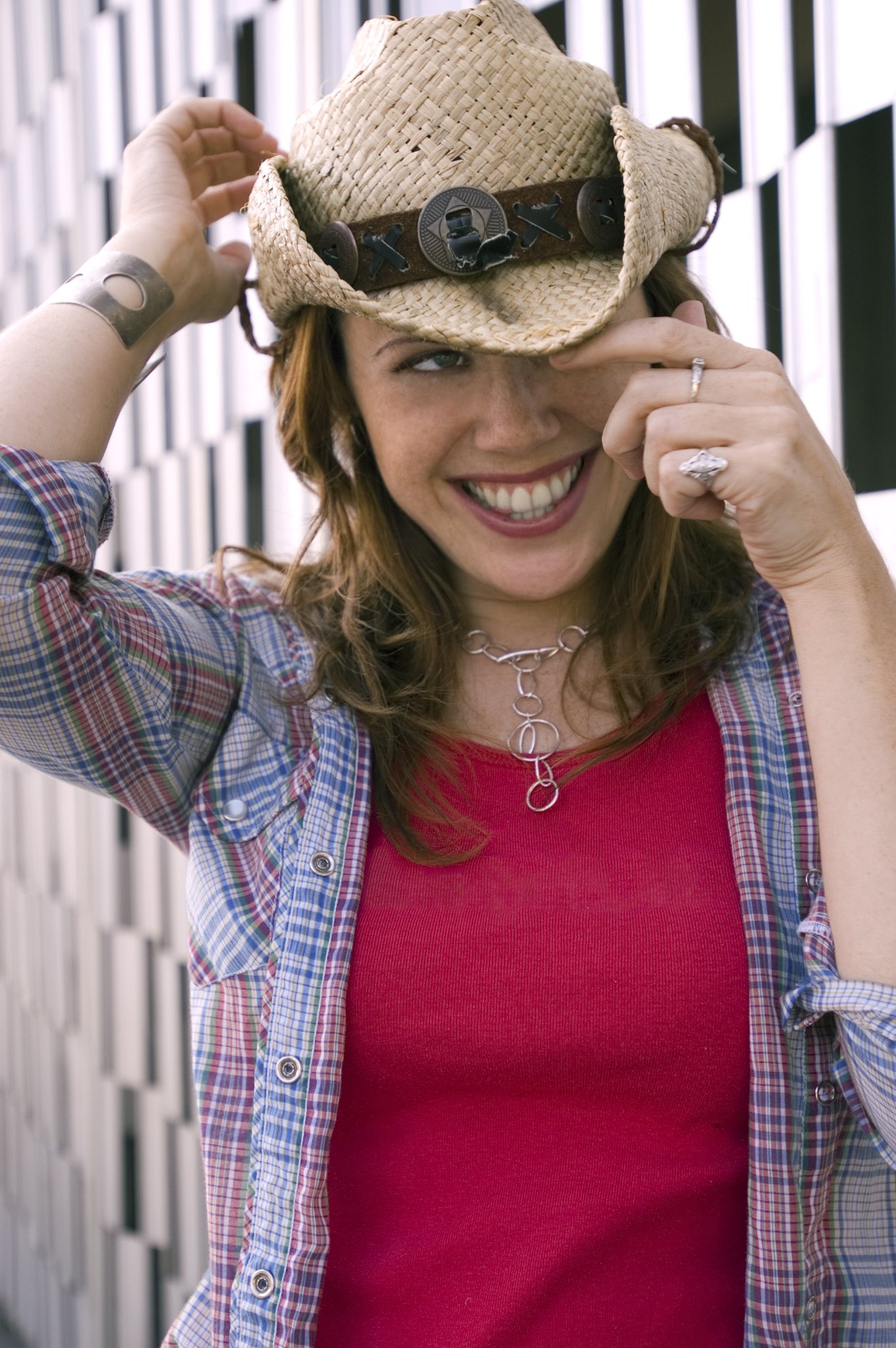 Фото - Джули Перез : 1362x2048 / 471 Кб