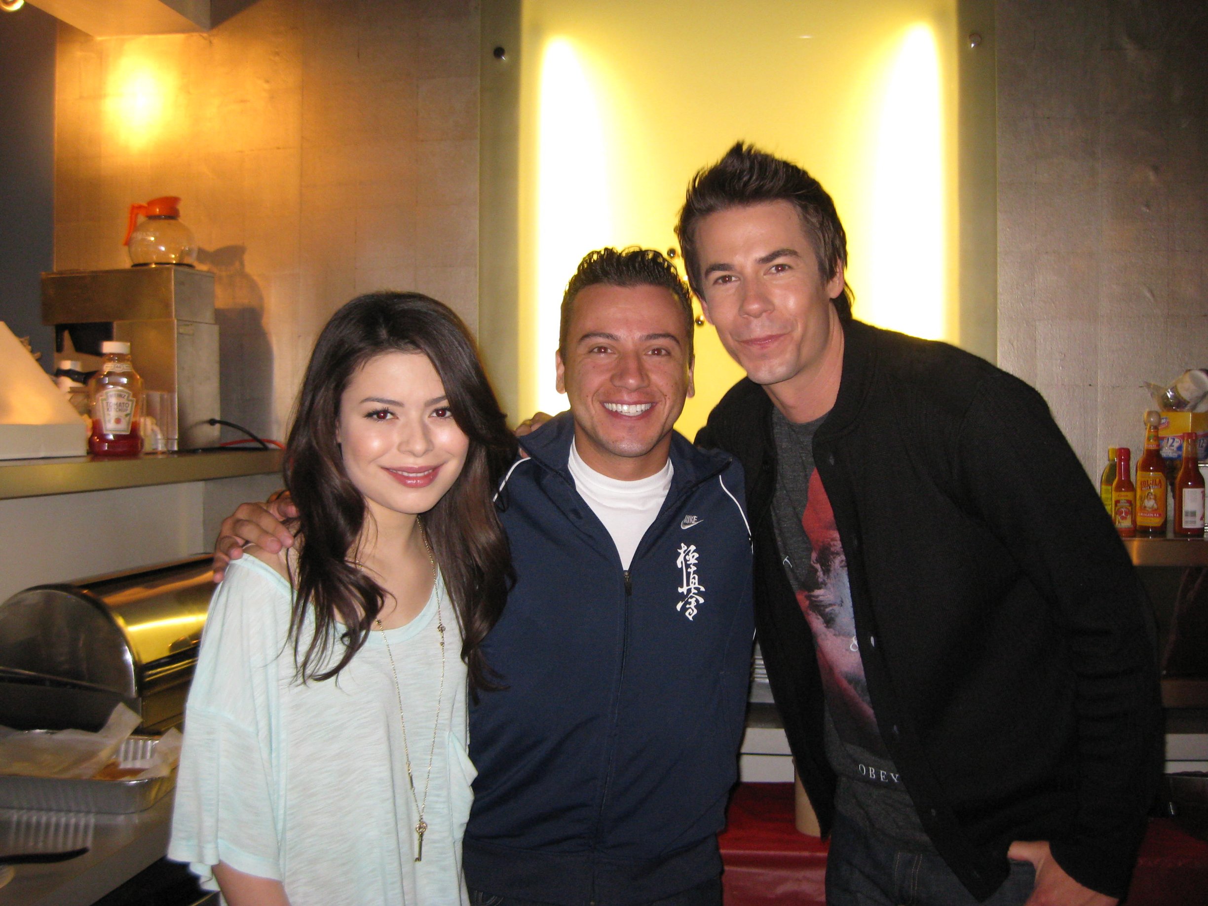 Фото - Беджарано Джованни: 2448x1836 / 548 Кб