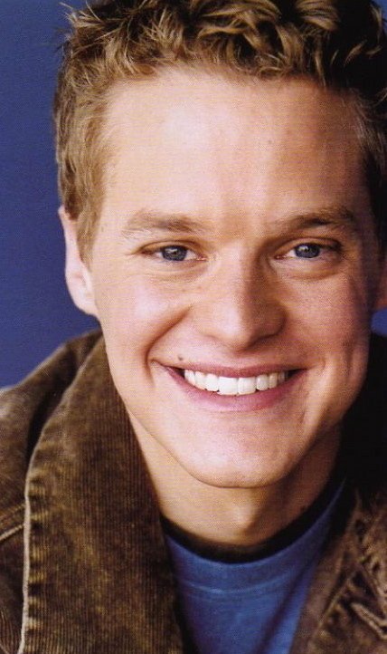 Фото - Graham Miller: 428x722 / 67 Кб