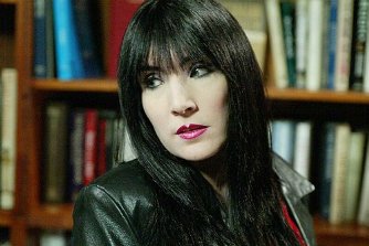 Фото - Nicolise Louis: 334x223 / 20 Кб