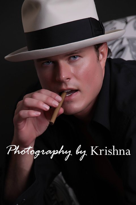 Фото - Грант Кэйс: 480x720 / 36 Кб